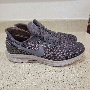 Nike Womens Size 8.5 Air Zoom Pegasus 35 942856-005 Gray/Peach  Running Shoes